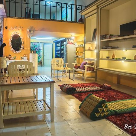 Bee Sleep Hostel Koh Chang Klong Prao Beach Exterior photo