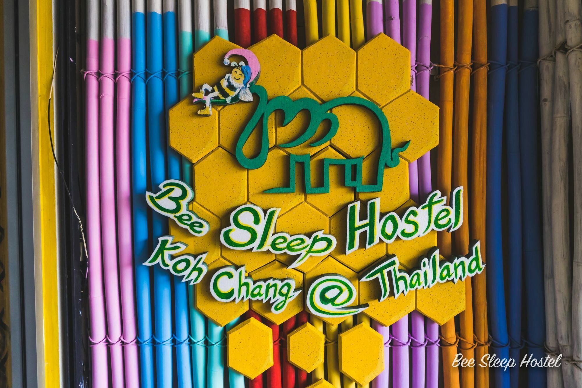 Bee Sleep Hostel Koh Chang Klong Prao Beach Exterior photo